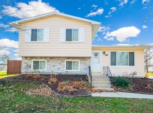 365 Gehrig Cir, Bolingbrook, IL 60440