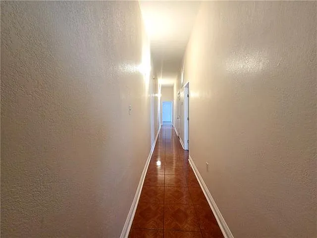 2519 N Derbigny St — Photo 7