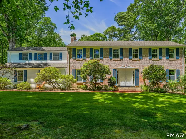 23 Peaslee Hill, West Hartford, CT 06117