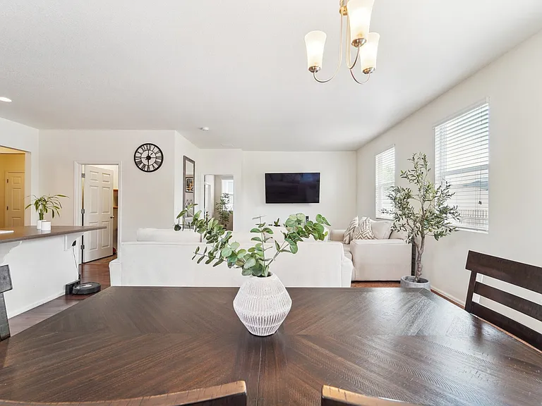 166 Gem Way — Photo 16