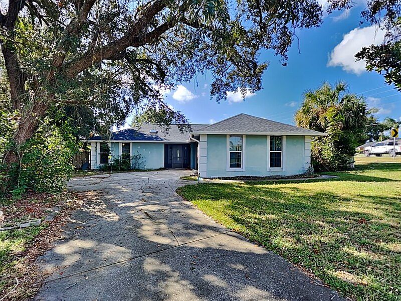 1st image of 661 Piedmont Dr