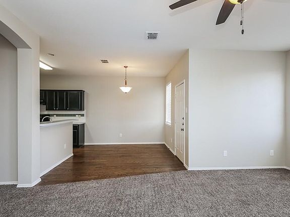 5th image of 4111 Kentshire Dr