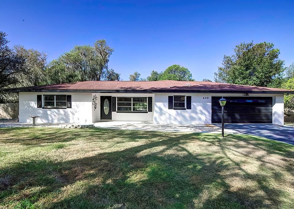 1st image of 620 N MCGOWAN AVENUE