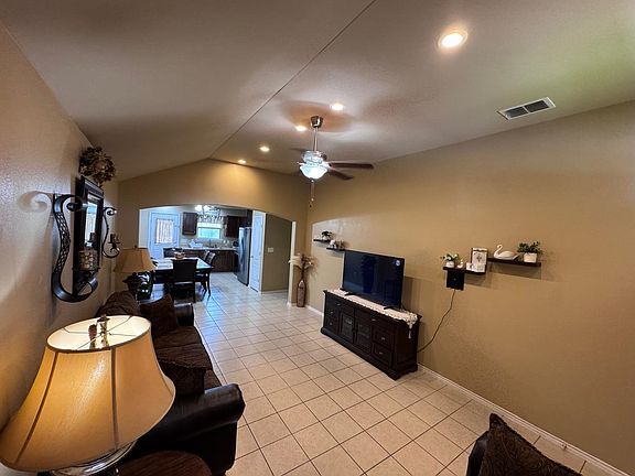 3rd image of 5507 Palestine Dr