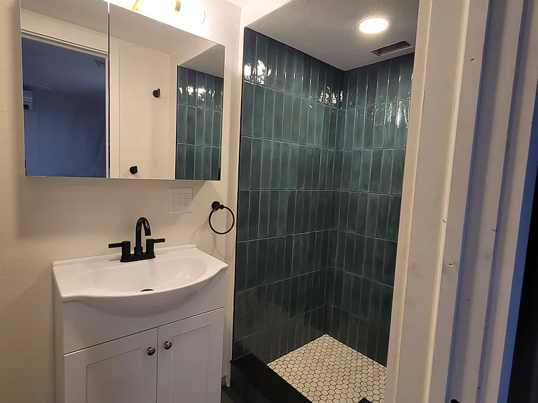 Beautifully updated master bath
