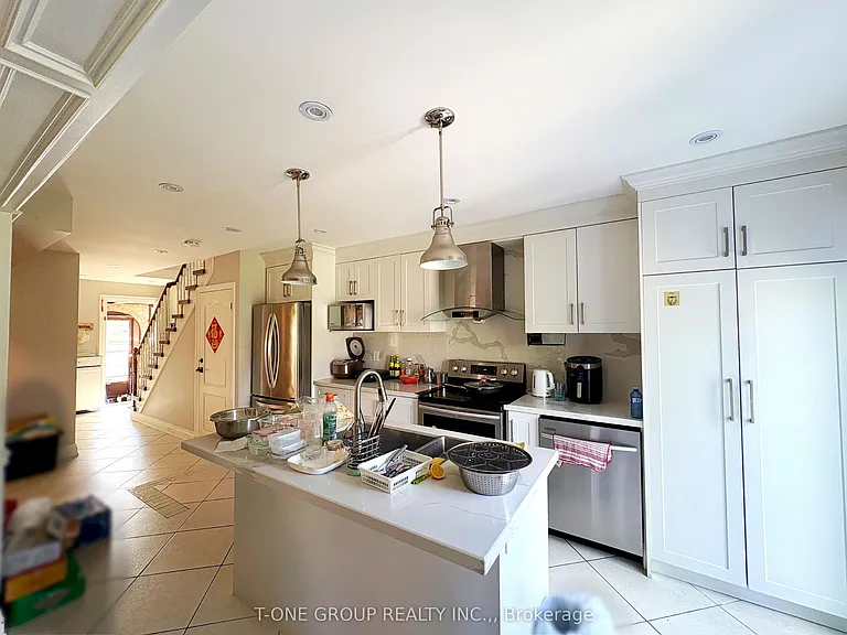 95 Dunbar Cres — Photo 8