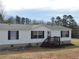 1137 Safeway Dr, Gastonia, NC 28056