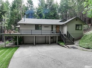 5761 Lupin Ln, Pollock Pines, CA 95726