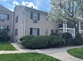 1 Doxbury Lane, Suffern, NY