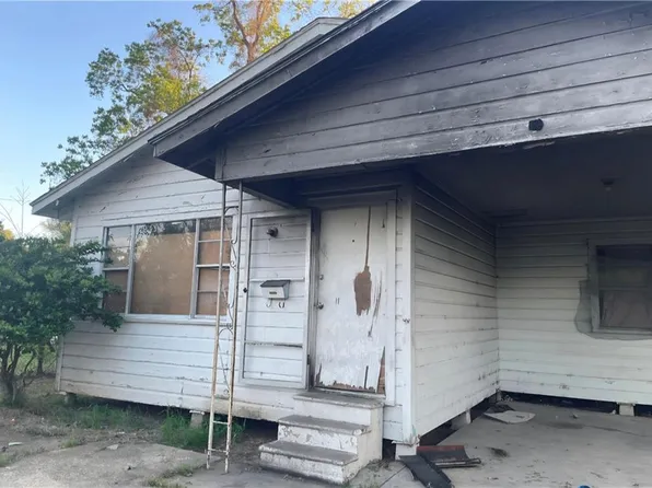 2904 6th St, Alexandria, LA 71302
