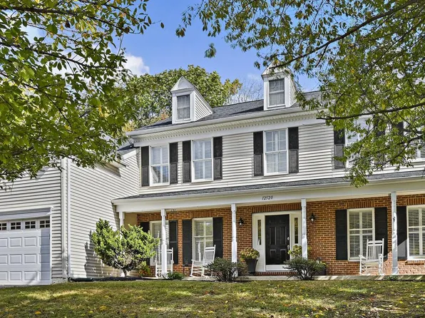 12520 Ridgegate Dr, Herndon, VA 20170