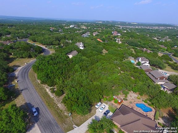 3rd image of 27022 Vaughns Vw