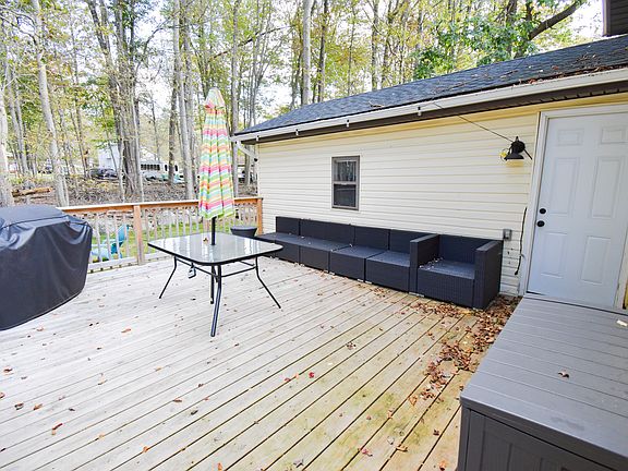 4th image of 7139 Robinwood Dr