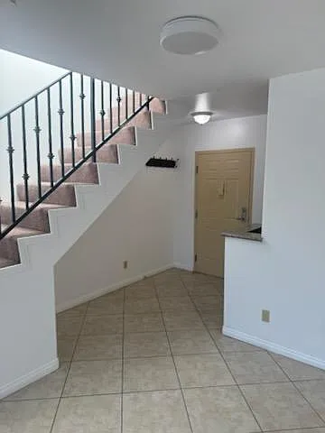 14349 Friar St — Photo 15