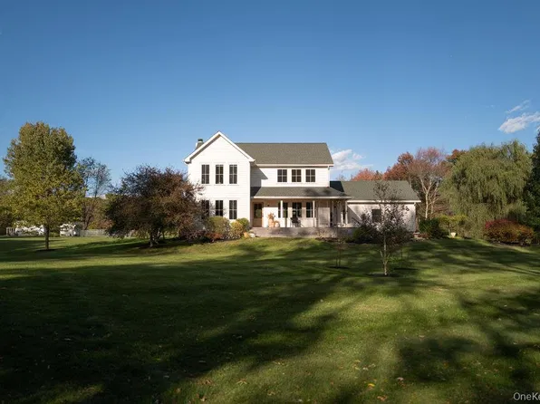325 Cedar Heights Road, Rhinebeck, NY 12572