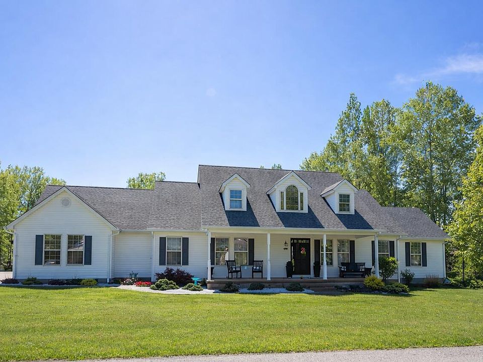 1st image of 135 Arrowhead Dr