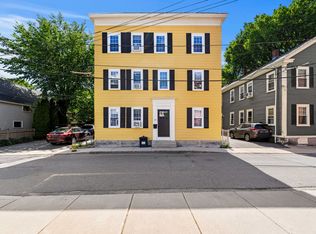 10 Daniels St APT 2, Salem, MA 01970