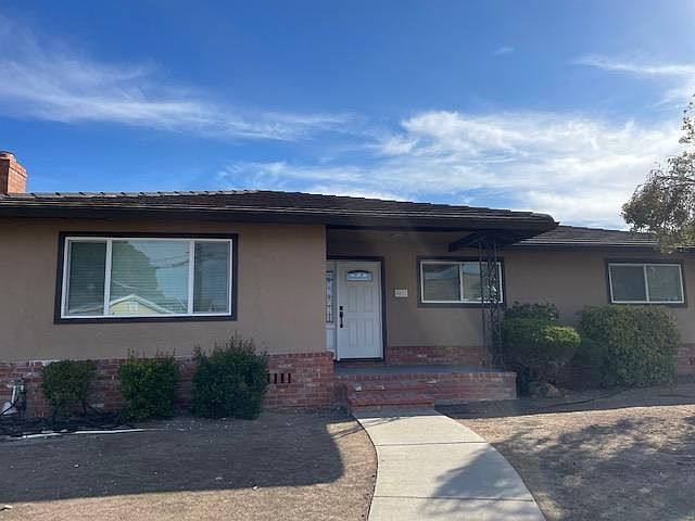1st image of 4293 Hillview Dr
