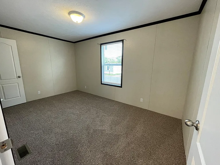 7416 Gillette Rd — Photo 10