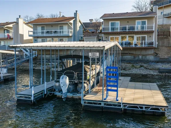71 Ginger Point, Lake Ozark, MO 65049