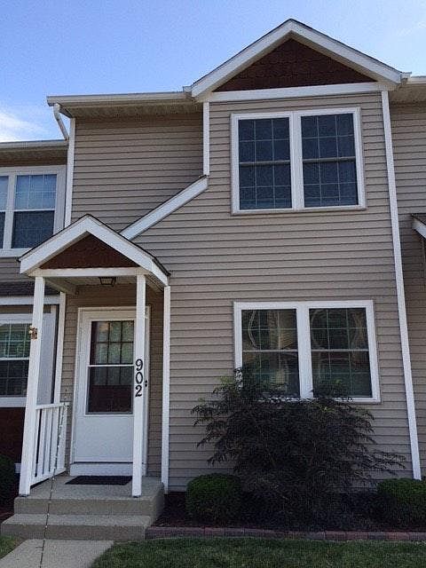 1st image of 902 Noddymill Ln E