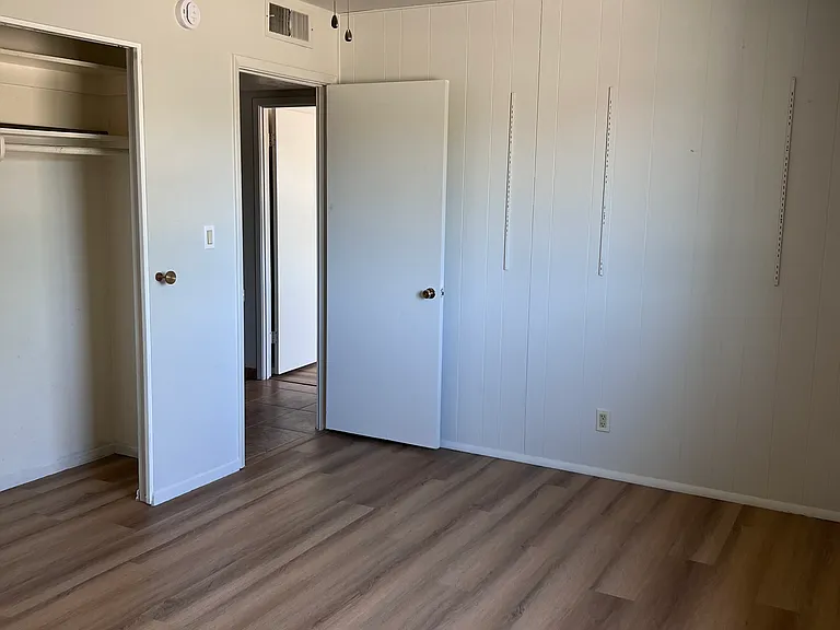 3015 E Desert Cove Ave — Photo 18