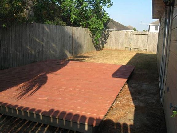 5th image of 19403 Garden Pool Ln