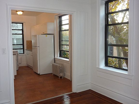 5th image of 3415 31st Ave APT 3B