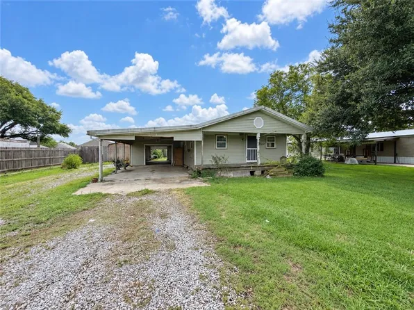 2527 W Camellia Dr, Thibodaux, LA 70301