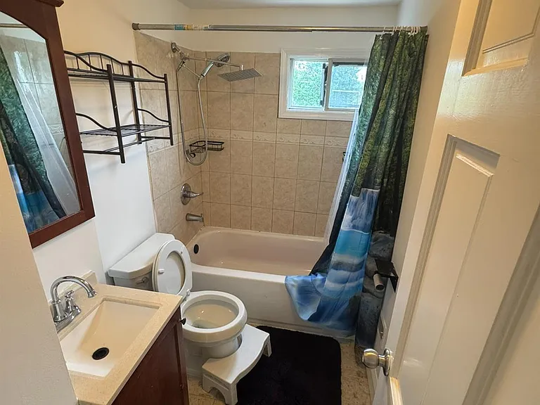 51 Kenwood Ter — Photo 18