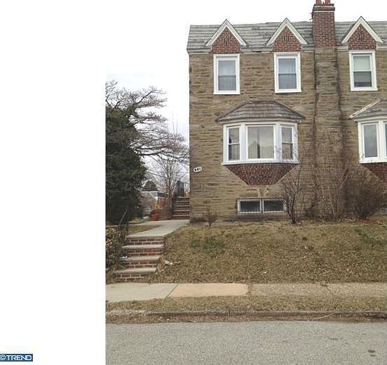 1st image of 801 E Hortter St
