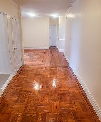 3rd image of 3511 Hull Ave APT 1E