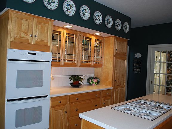 double oven in kitchen