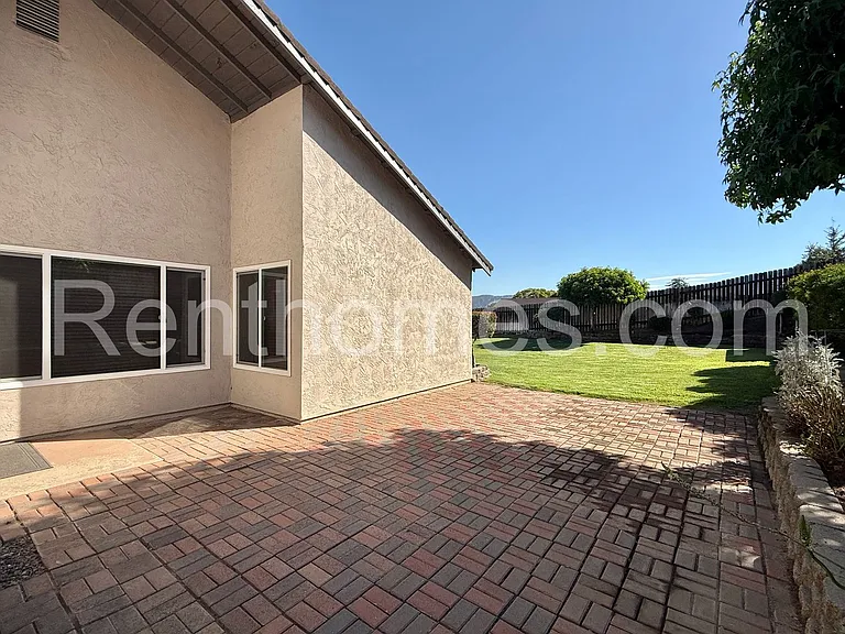 1160 Via Camellia — Photo 28
