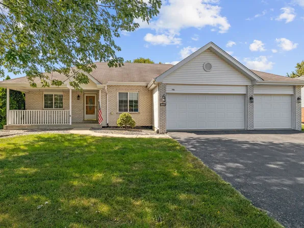 709 Young Dr, New Lenox, IL 60451