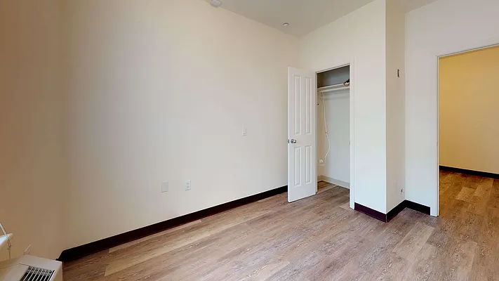 Rented by Flatiron Real Estate Advisors LLC | media 15