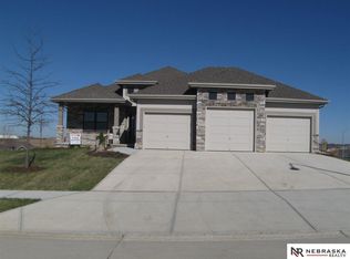 10506 S 125th St, Papillion, NE 68046