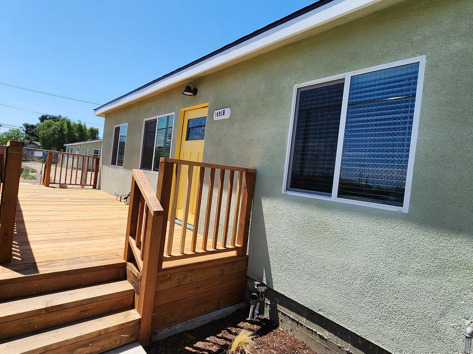 2 bed, 950 sqft, $3,350 — Photo 2