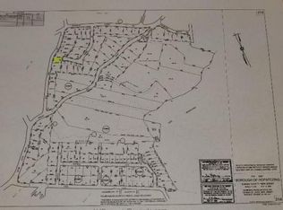 2 Ridge Rd, Hopatcong, NJ 07843