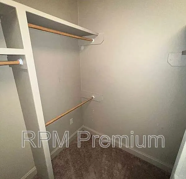 3995 Water Oak Dr — Photo 17