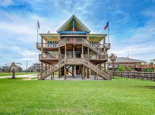 870 Alberdie Dr, Crystal Beach, TX 77650