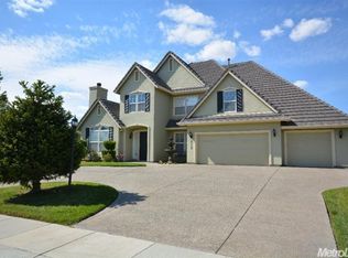 9115 Quail Cove Dr, Elk Grove, CA 95624