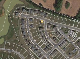 201 Strathmore Way W, Martinsburg, WV 25403