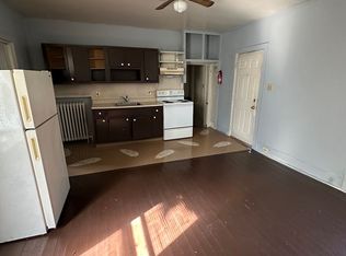 1832 Perkiomen Ave, Reading, PA 19606