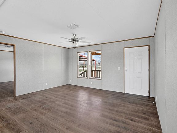 5th image of 309 Rhett Ct