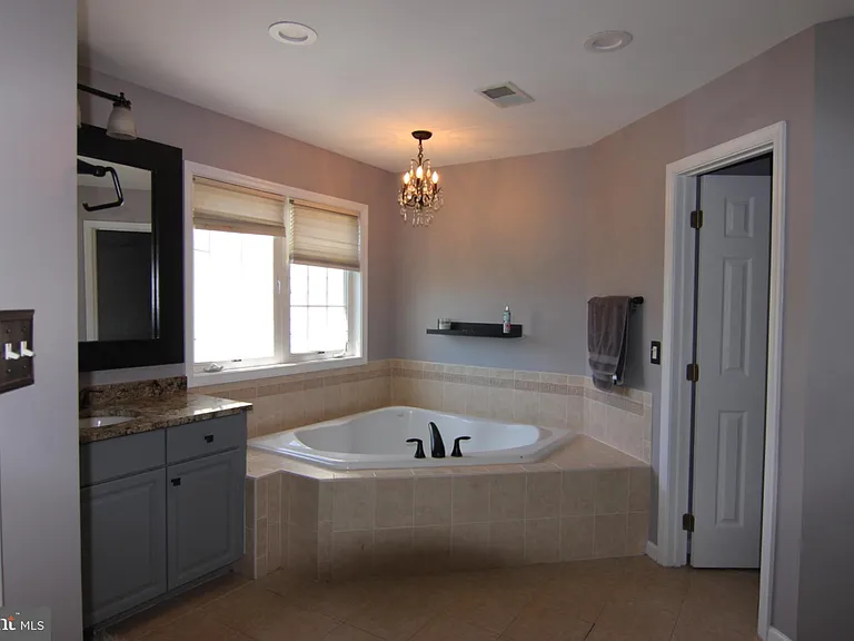 25783 Fenian Ct — Photo 45