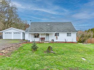 637 NE Center St, Sheridan, OR