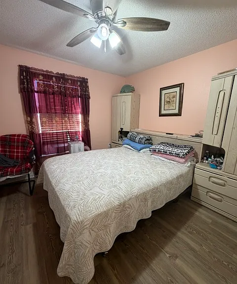 1413 Sarasota Dr — Photo 7