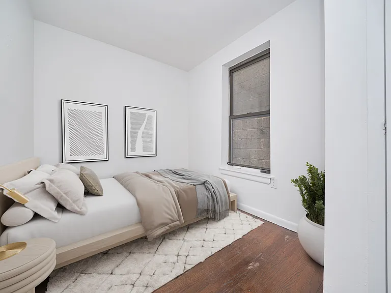 434 E 76th St #17 — Photo 3