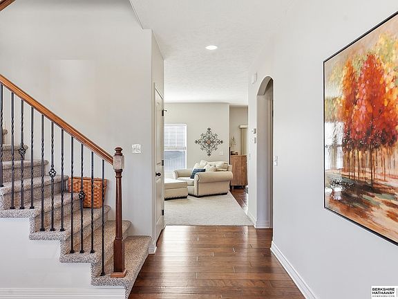 4th image of 17355 Y St